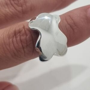 Tous Silver Bold Motif Bear Signet Ring Size 6.25